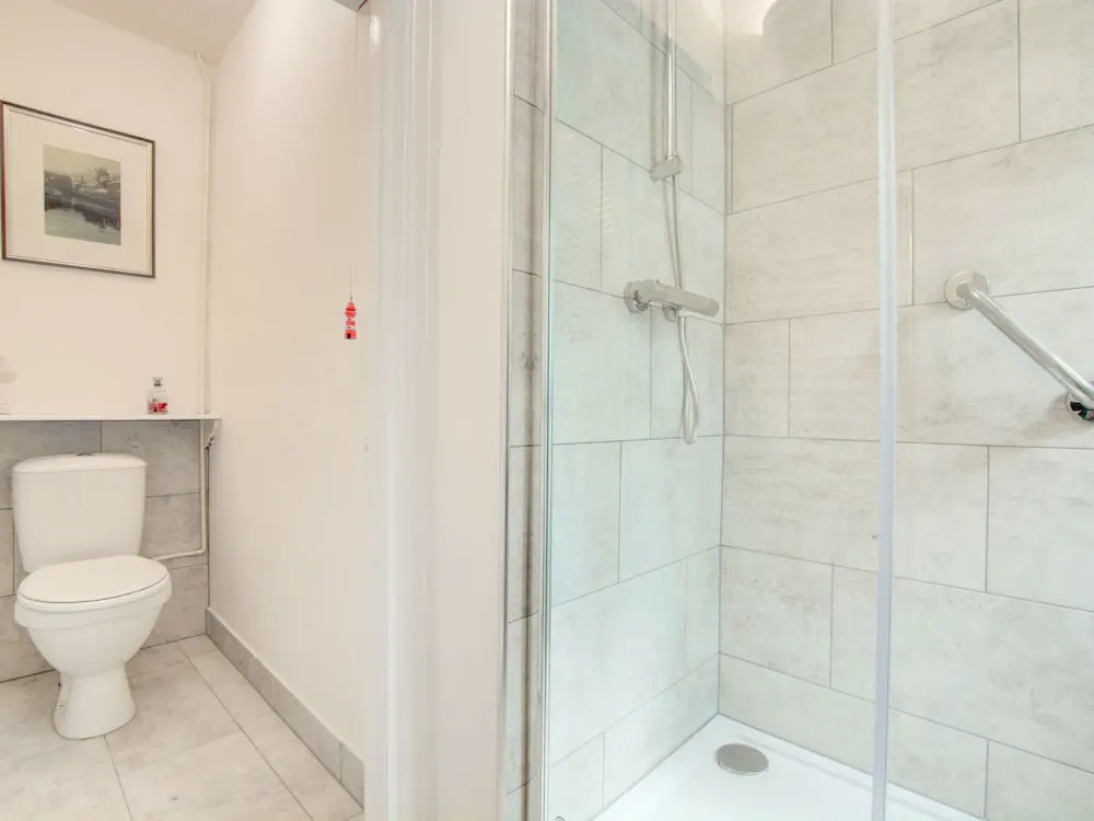Modern Holiday Home in Tenby With Patio