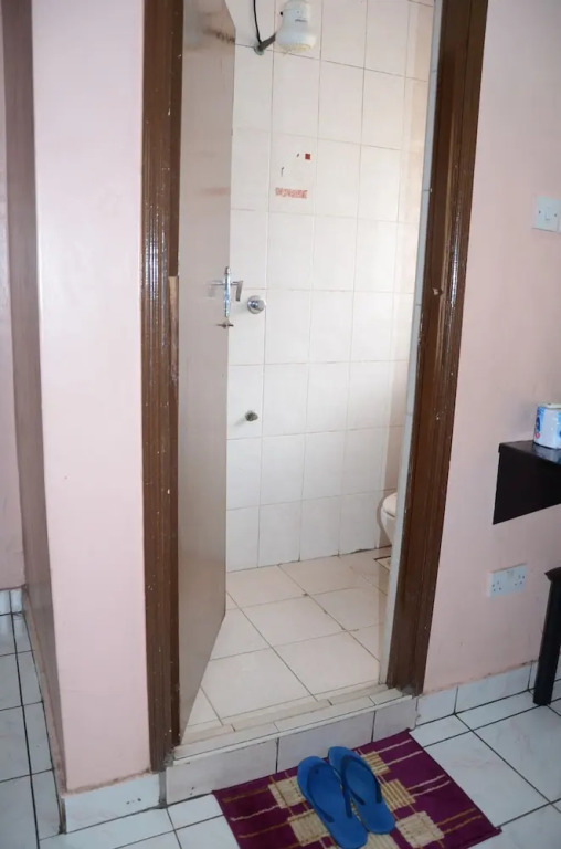 Chomba Hotel