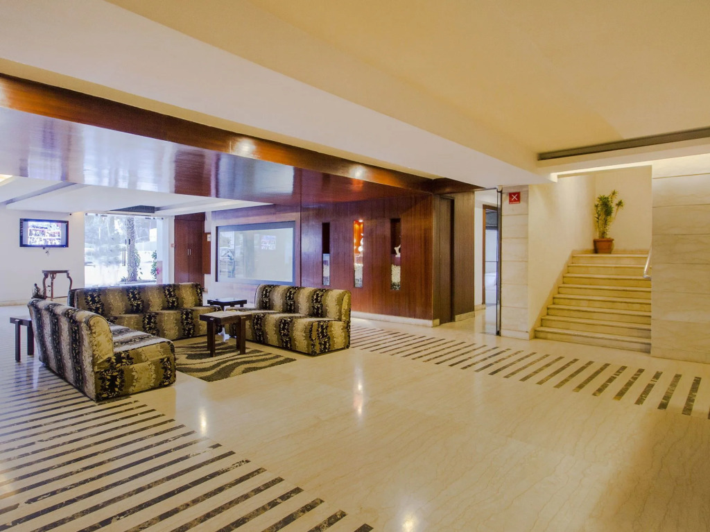 OYO Rooms Begumpet Railway Station