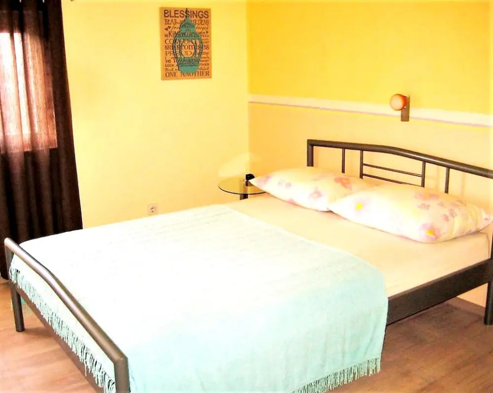 Apartment With 2 Bedrooms in Murter, With Wonderful sea View, Balcony