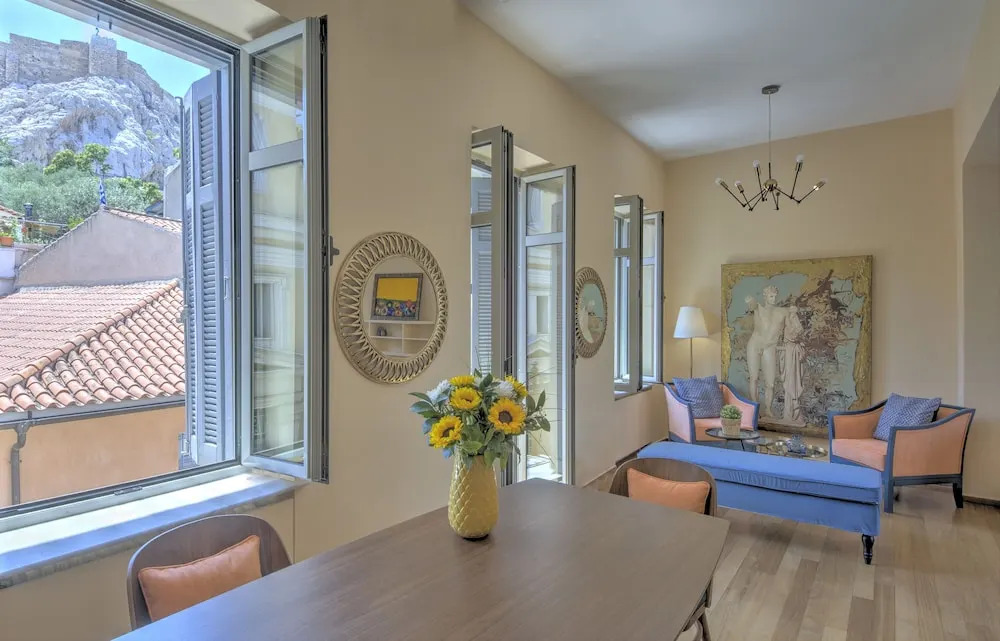 Aria Plaka Residence