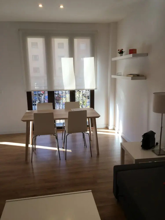New Luxury Apartment In The City Center