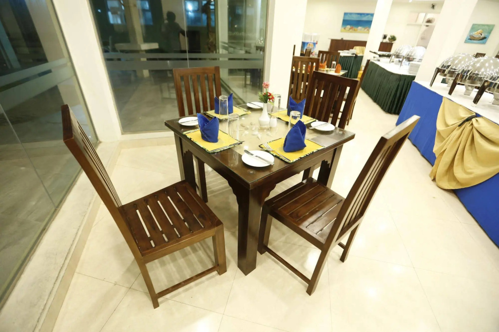 Hikkaduwa Beach Hotel