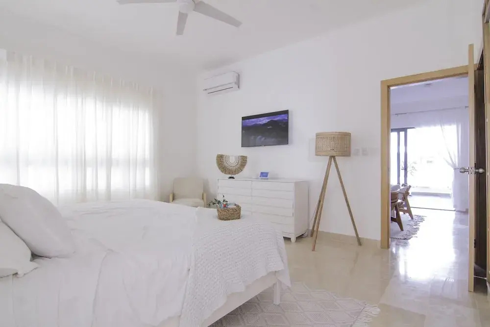 New Beachfront Penthouse Punta Popy