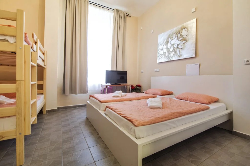 Apartment Zarra