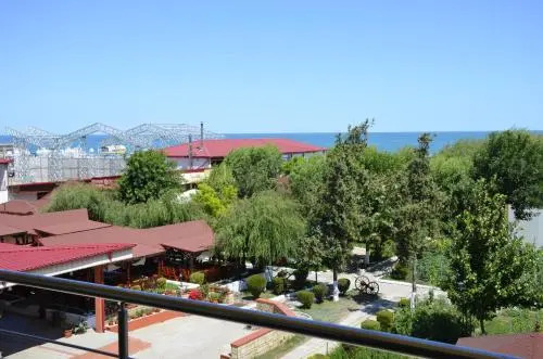 Hotel Poienita