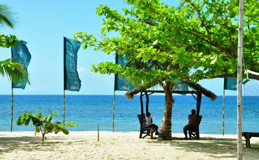 Paseo Verde Beach Resort