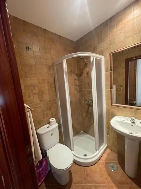 HOSTAL CHIQUININO II