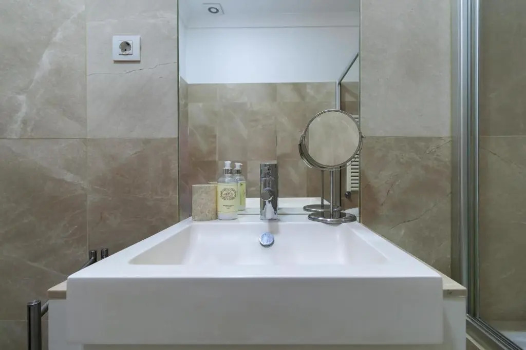 Guestready - Ribeira Apt for 4 in the Historical Porto Center