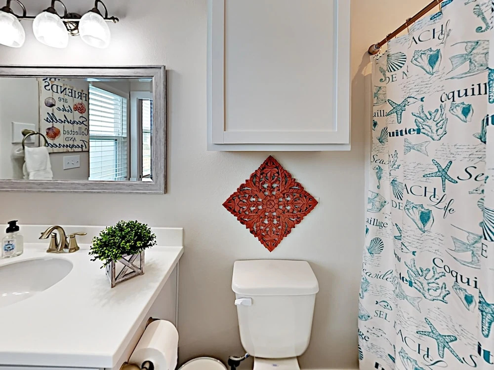 The Savvy Pelican 4 Bedrooms 3 Bathrooms Condo
