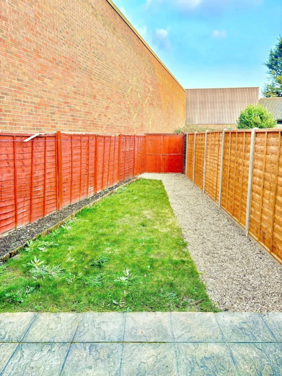 Stunning 3-bed House in the Heartreading