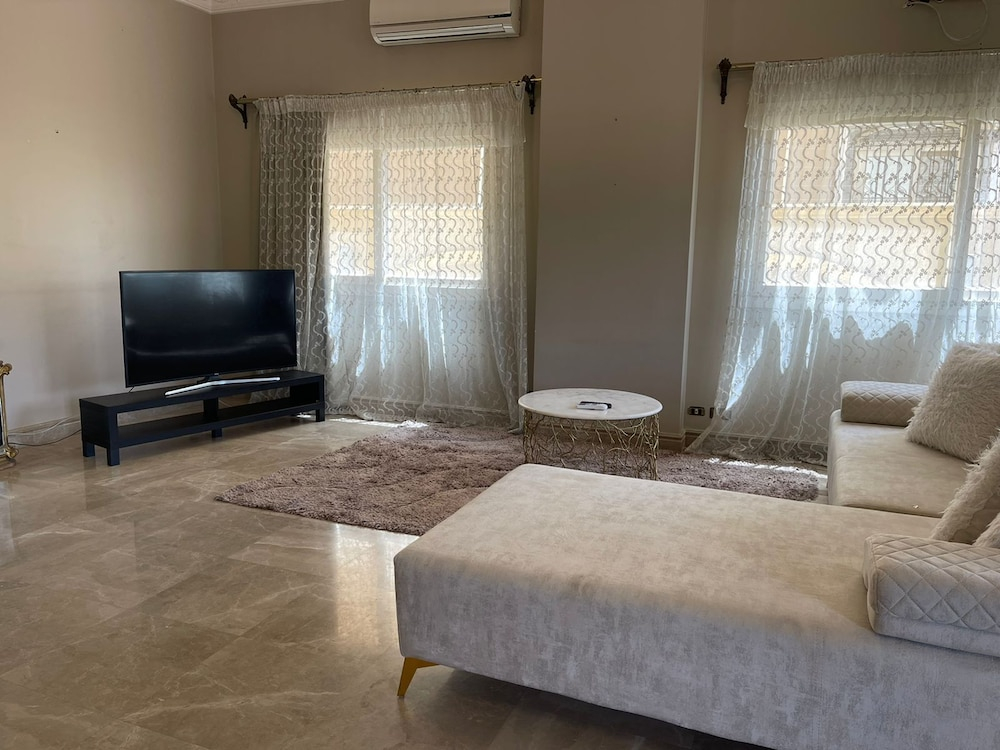 2BR Apt in Al Yassmin - Mynt Hospitality