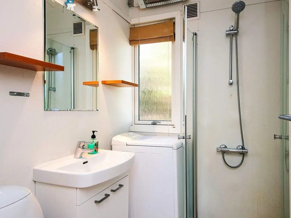 5 Person Holiday Home in Hojslev