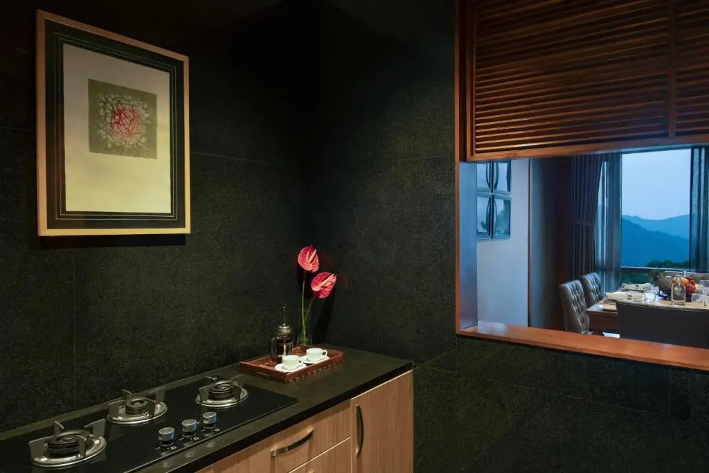 Taj Chia Kutir Resort & Spa Darjeeling