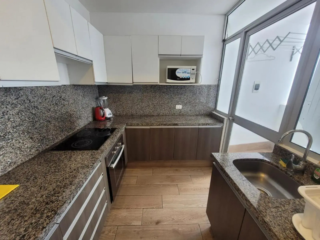 Espacio Luxury Apartments - Malecón 28 de Julio.