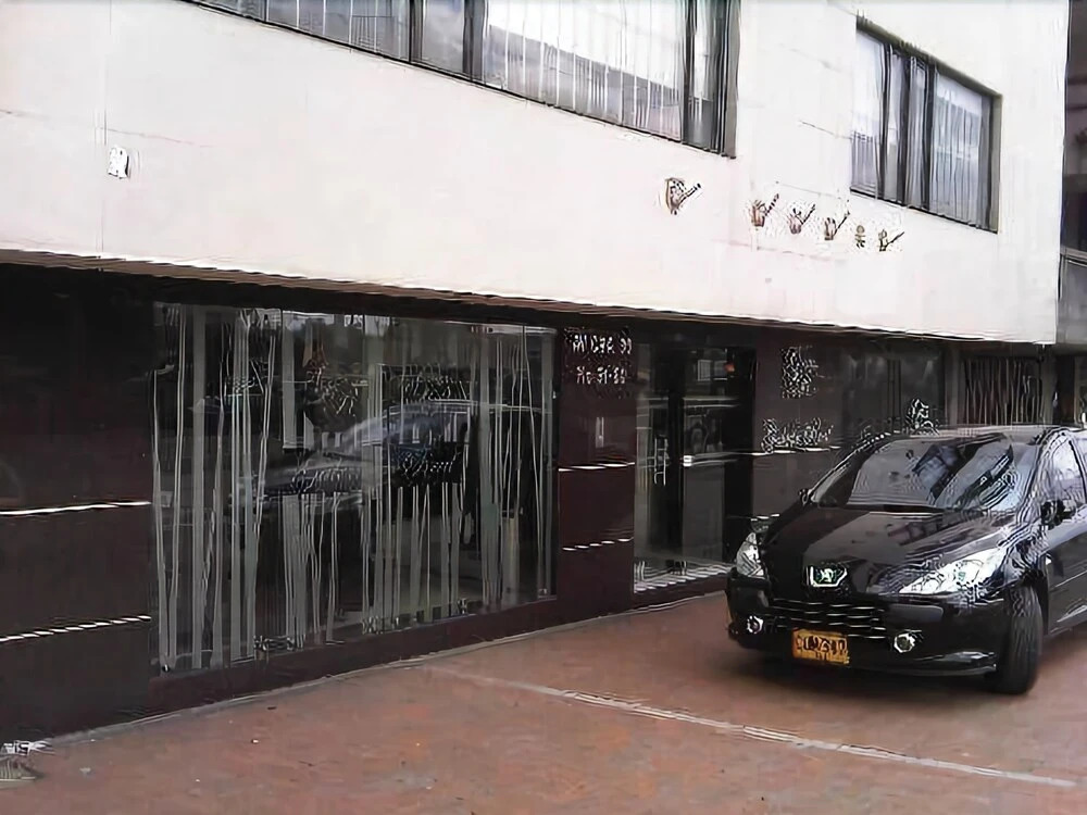 Hotel Galería Real