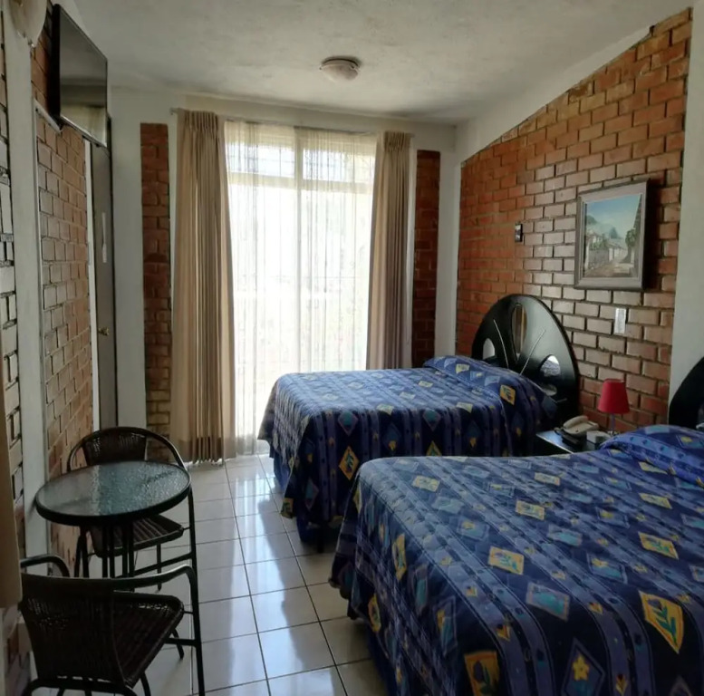 Marianas Petit Hotel