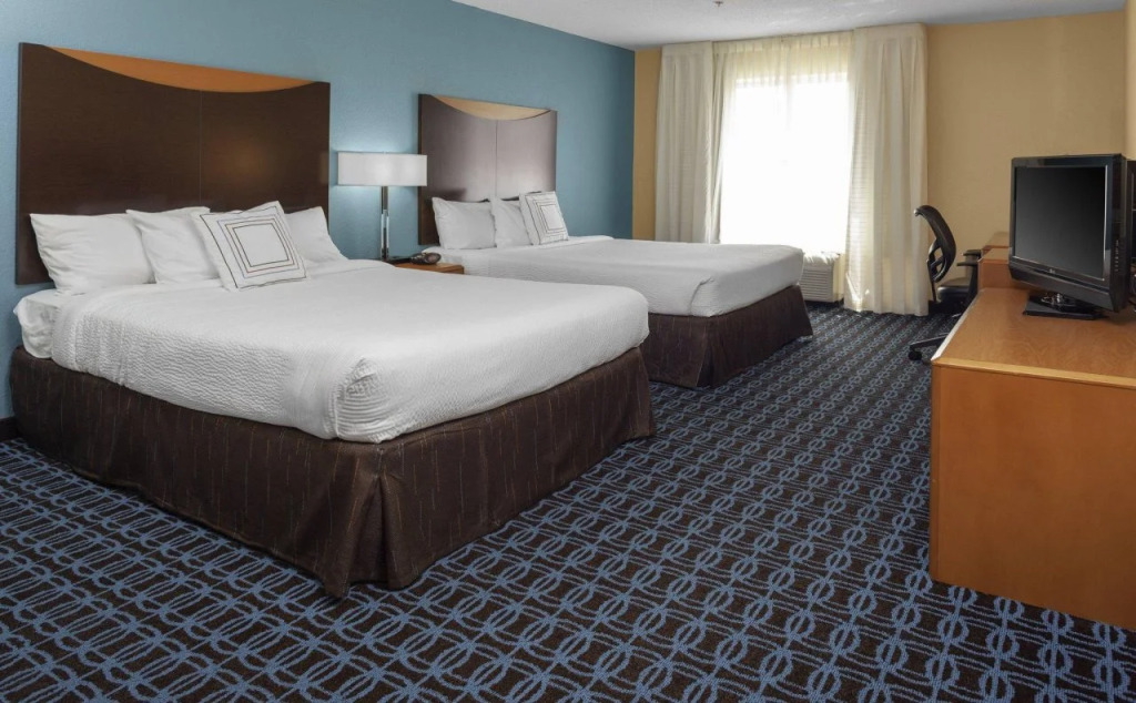 Fairfield Inn and Suites by Marriott Seymour
