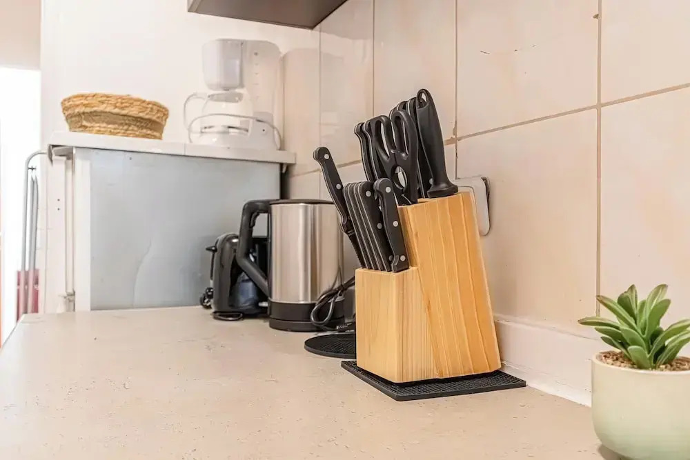 1BR Apt Near Westbahnhof Station