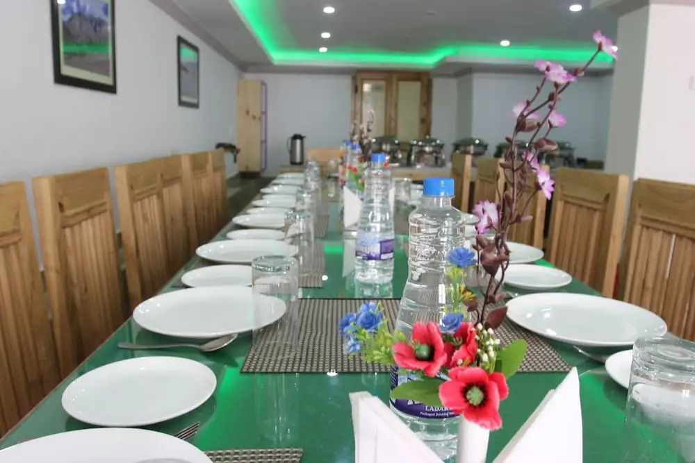 Hotel Jeevanam Villa
