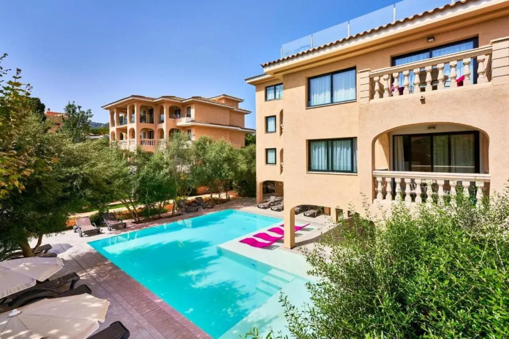 Apartamentos Sinfony