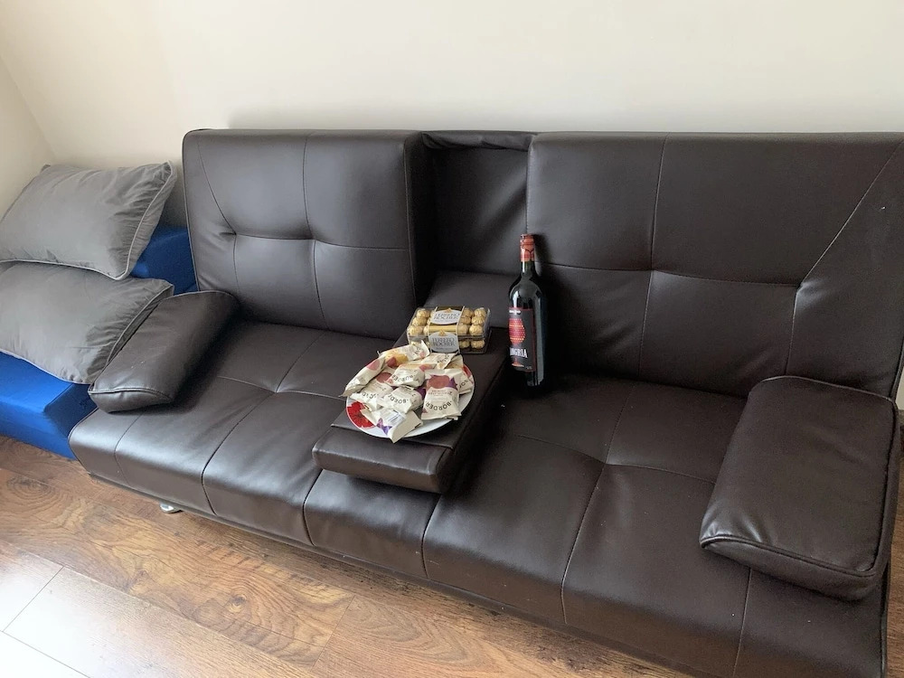 1 Bed - Sleeps 4 - Garden - City Centre