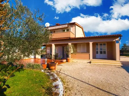 Apartments Iva 1534