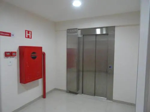 Di Napoli Plaza Hotel