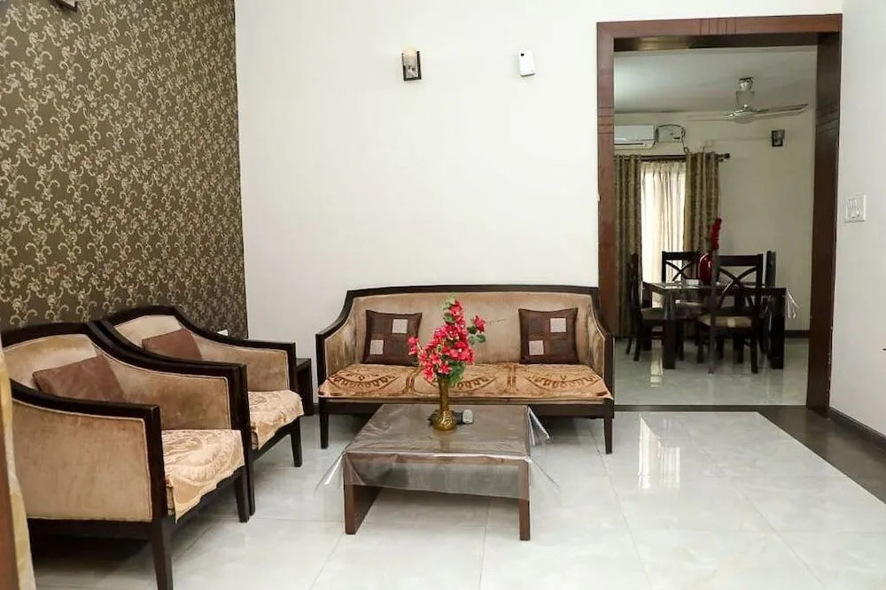 Petals Service Apartment
