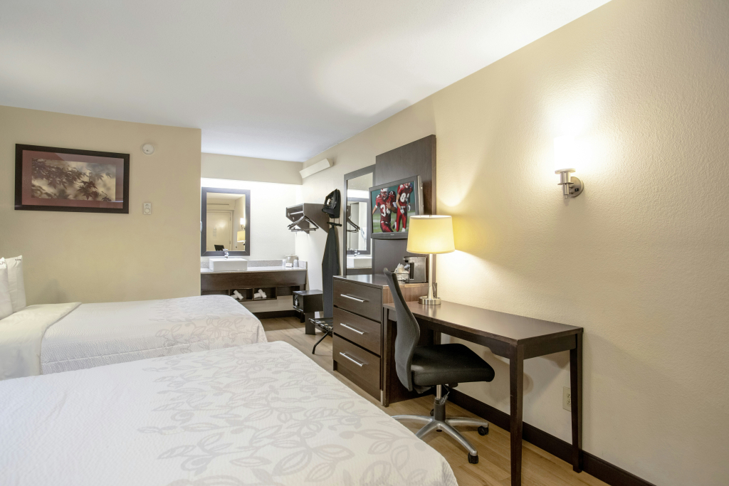 Red Roof Inn PLUS+ Washington DC Rockville