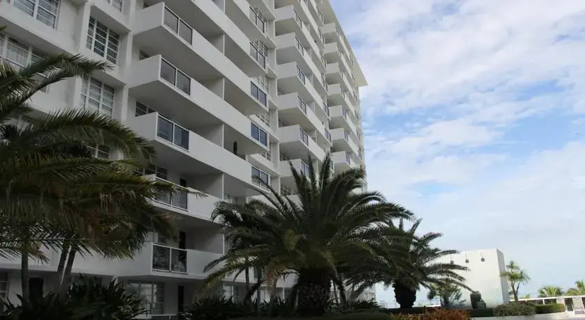 Private Apartments at the Decoplage