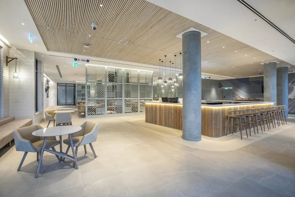 Holiday Inn & Suites Sunshine Coast by IHG