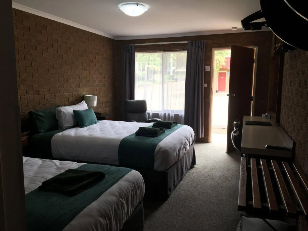Camellia Motel