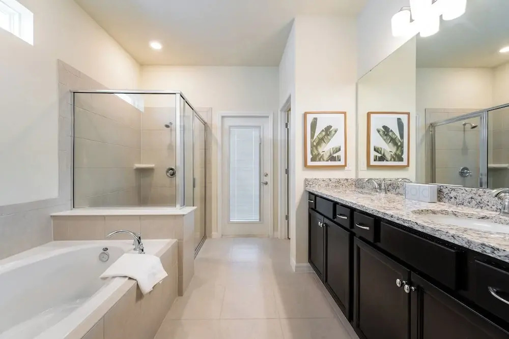 Dazzling New 7BR Villa  Disney Theme Rms