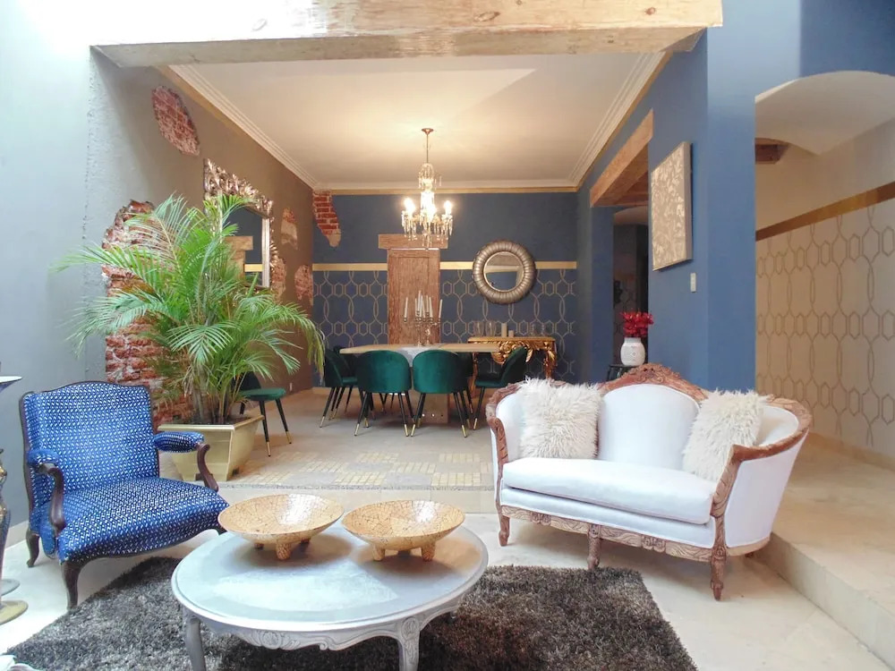 Coyota House