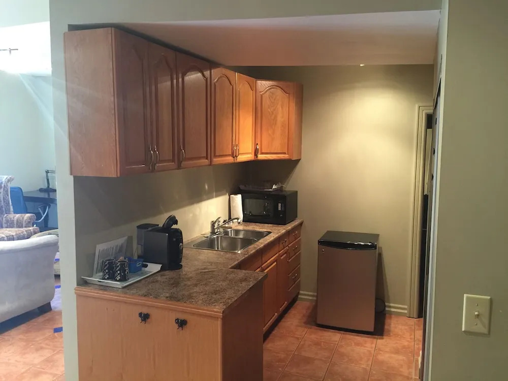 Grey Rose Suites