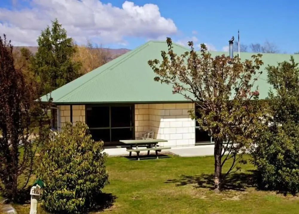 Hedditch Hideaway
