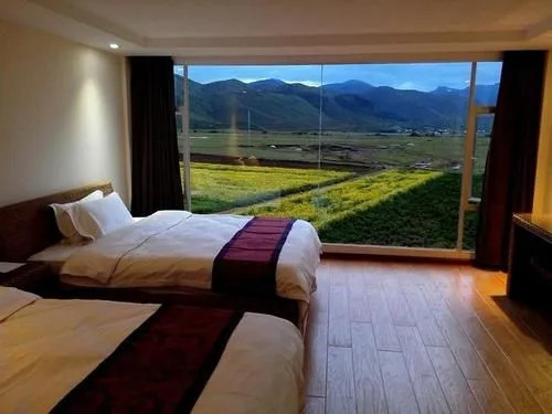 Dream House Inn