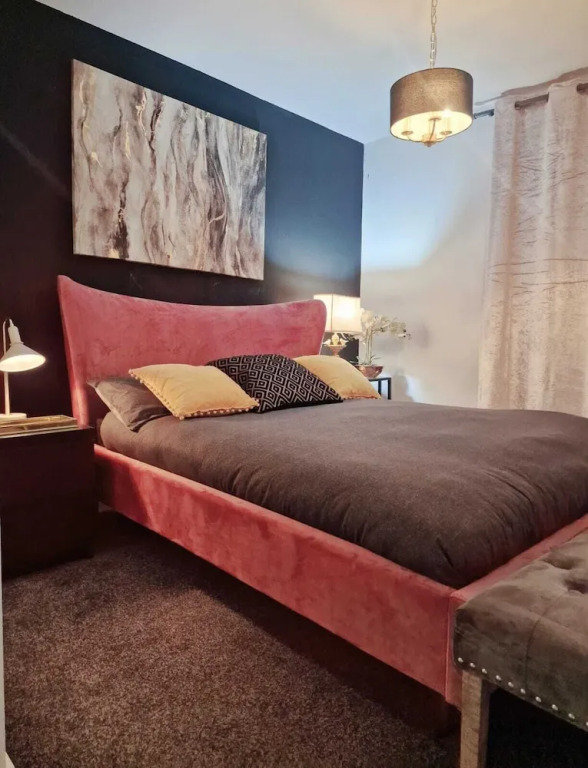Luxury vip 2bed Apartment With Balcony