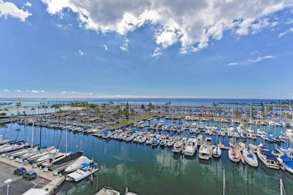 Ilikai Marina #988