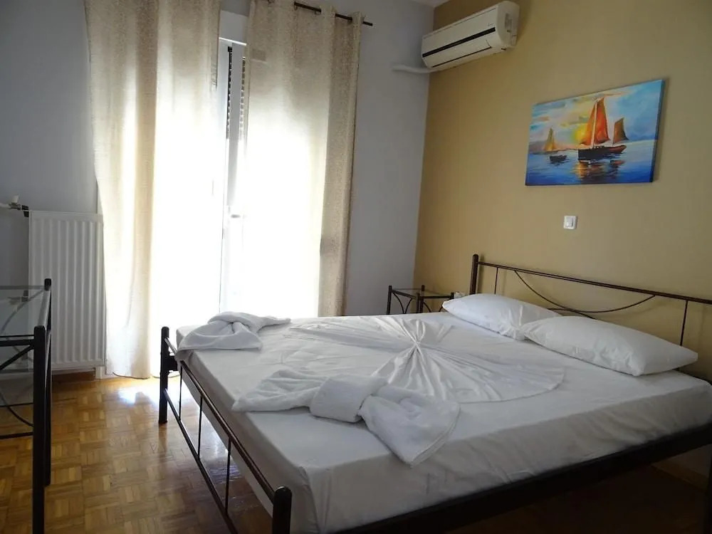 Nice flat near metro Syngrou Fix