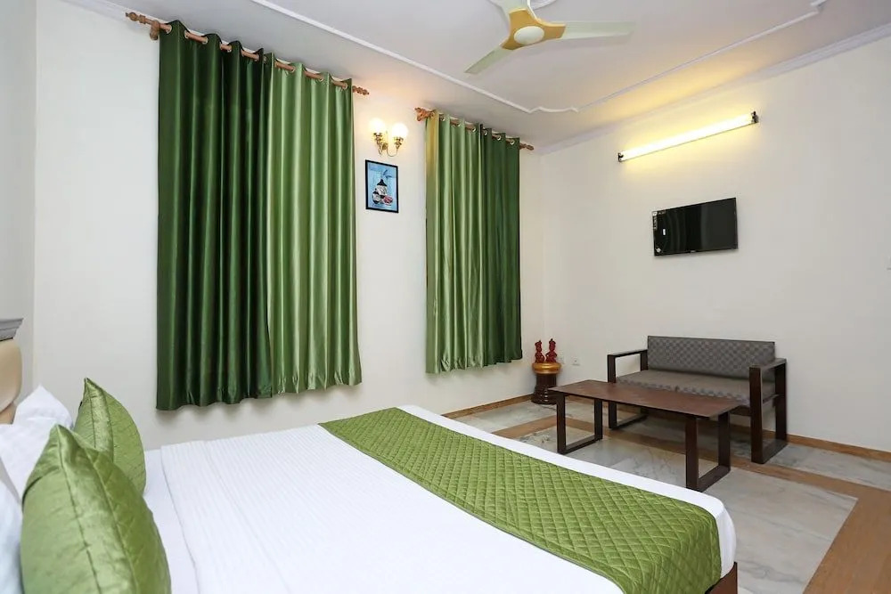 OYO 6708 Holiday Heaven Resort