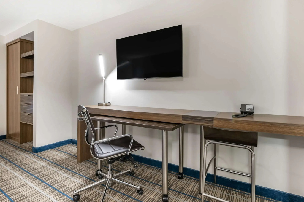 MainStay Suites Georgetown Lexington North