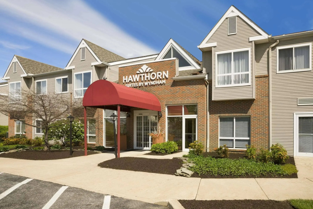 Philadelphia Suites at Airport - An Extended Stay Hotel