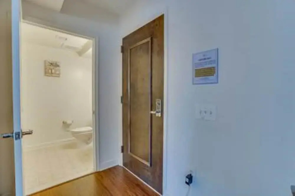 Waterfront Baltimore 2br Furnished Apartment 2 Bedroom Apts by RedAwning