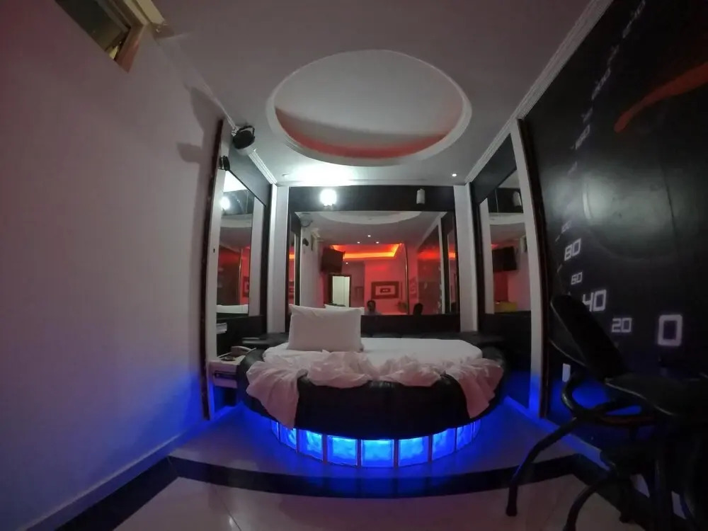 Motel Fantasy 2