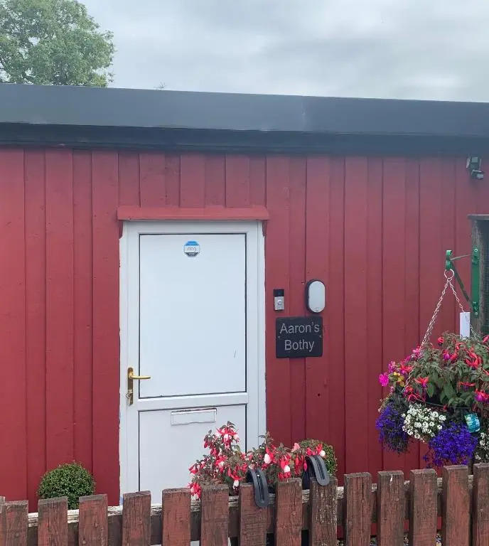 Aaron's Bothy