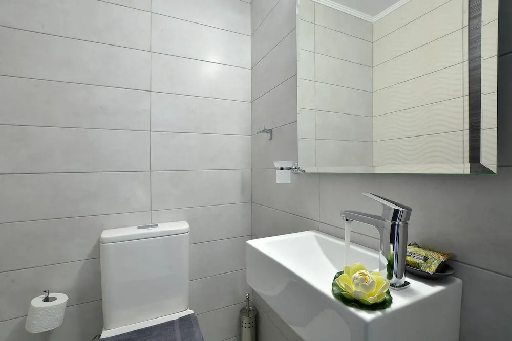 Villa Ventus Sleeps 7 with Parking