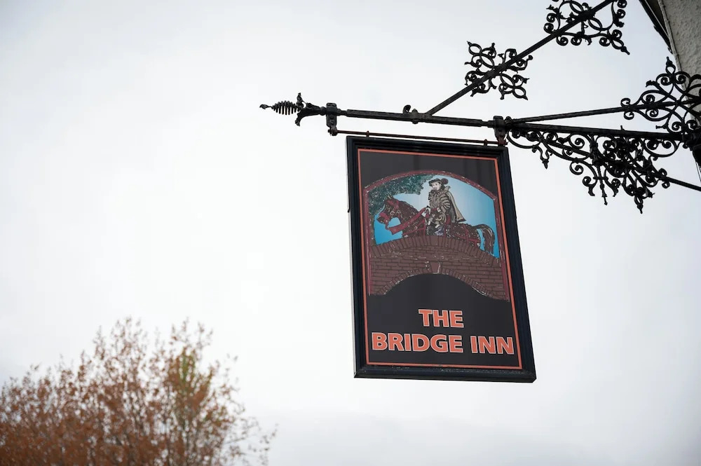 Bridge Inn by Greene King Inns