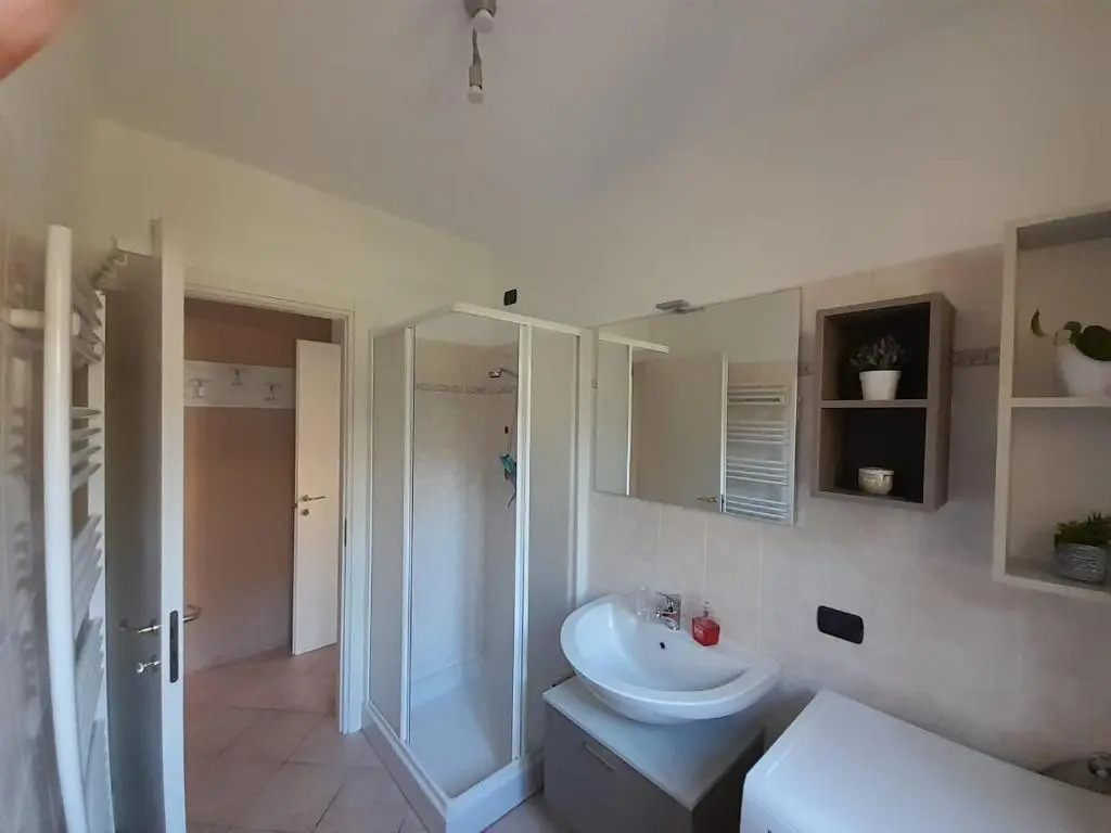Marco Apartment - Holiday Apartment Luino